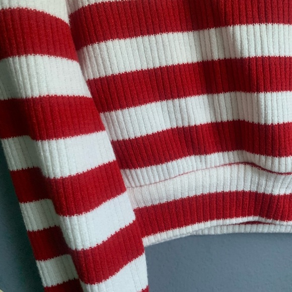 ☆ReVamped Brand Striped Cropped Sweater☆ - Picture 2 of 3